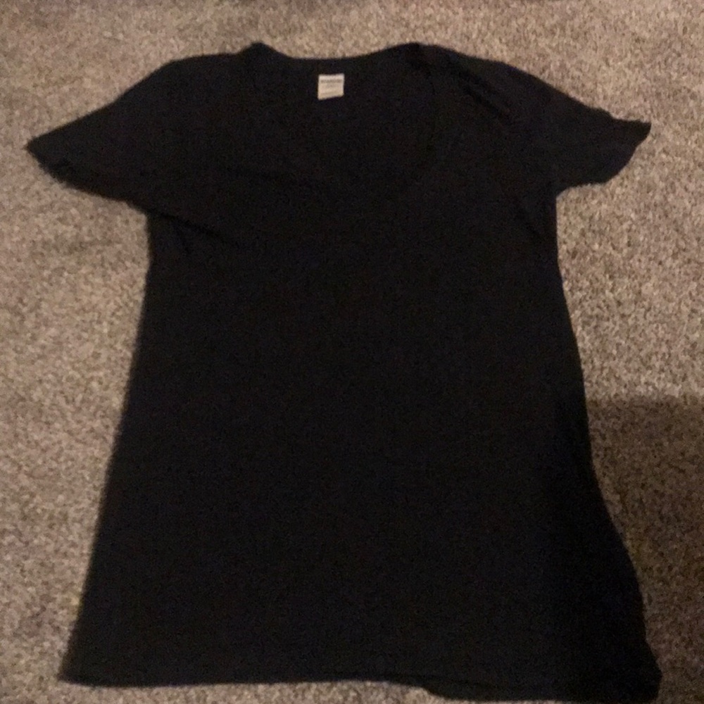 Pink brand v-neck sleep shirt!🎄